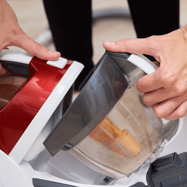 Toz Torbasız Süpürgenin Temizliği İçin 5 Pratik Yöntem : Kapak Görseli